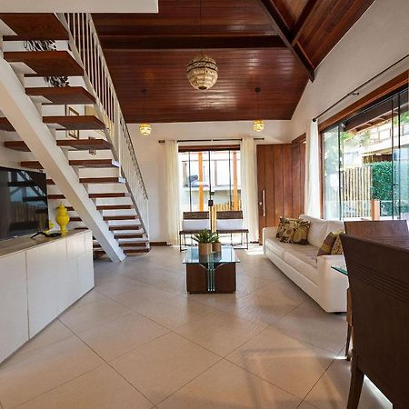Casa Espetacular Entre Geriba E Ferradurinha - Wifi 200Mb - Piscina Do Codominio - 700 M Da Praia - Garagem - 4 Suites - Area Gourmet Privativa - Cozinha Equipada - Area Kids - Portaria 24H - Ar Condicionado Armacao dos Buzios Екстер'єр фото